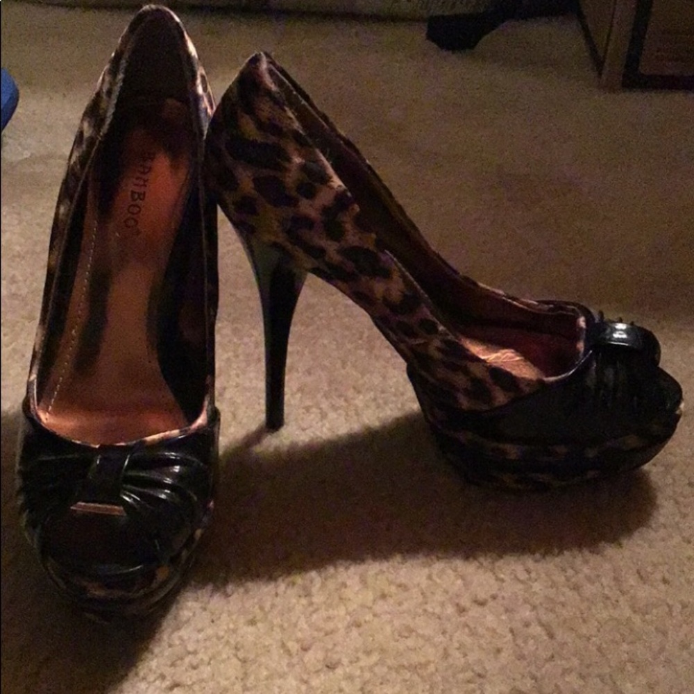 BAMBOO Leopard heels